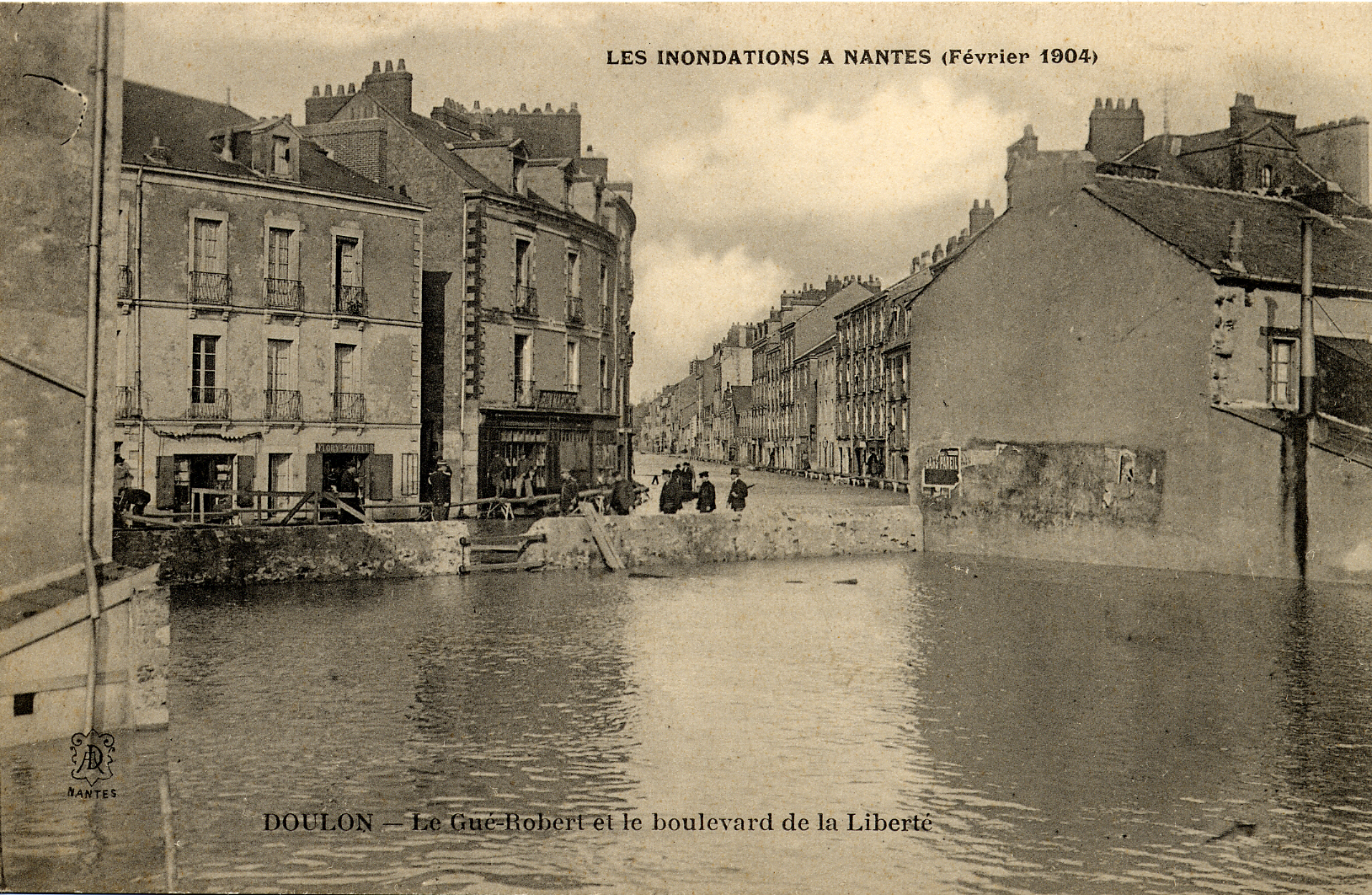 Vue du Gué-Robert et du boulevard de la Liberté à Doulon (9Fi1901)