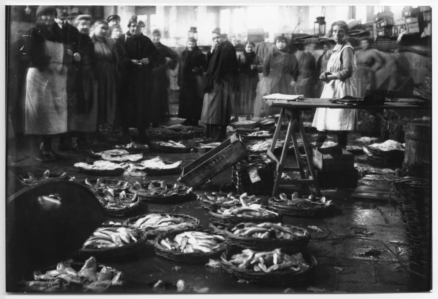 Marché de la poissonnerie (13Fi623)