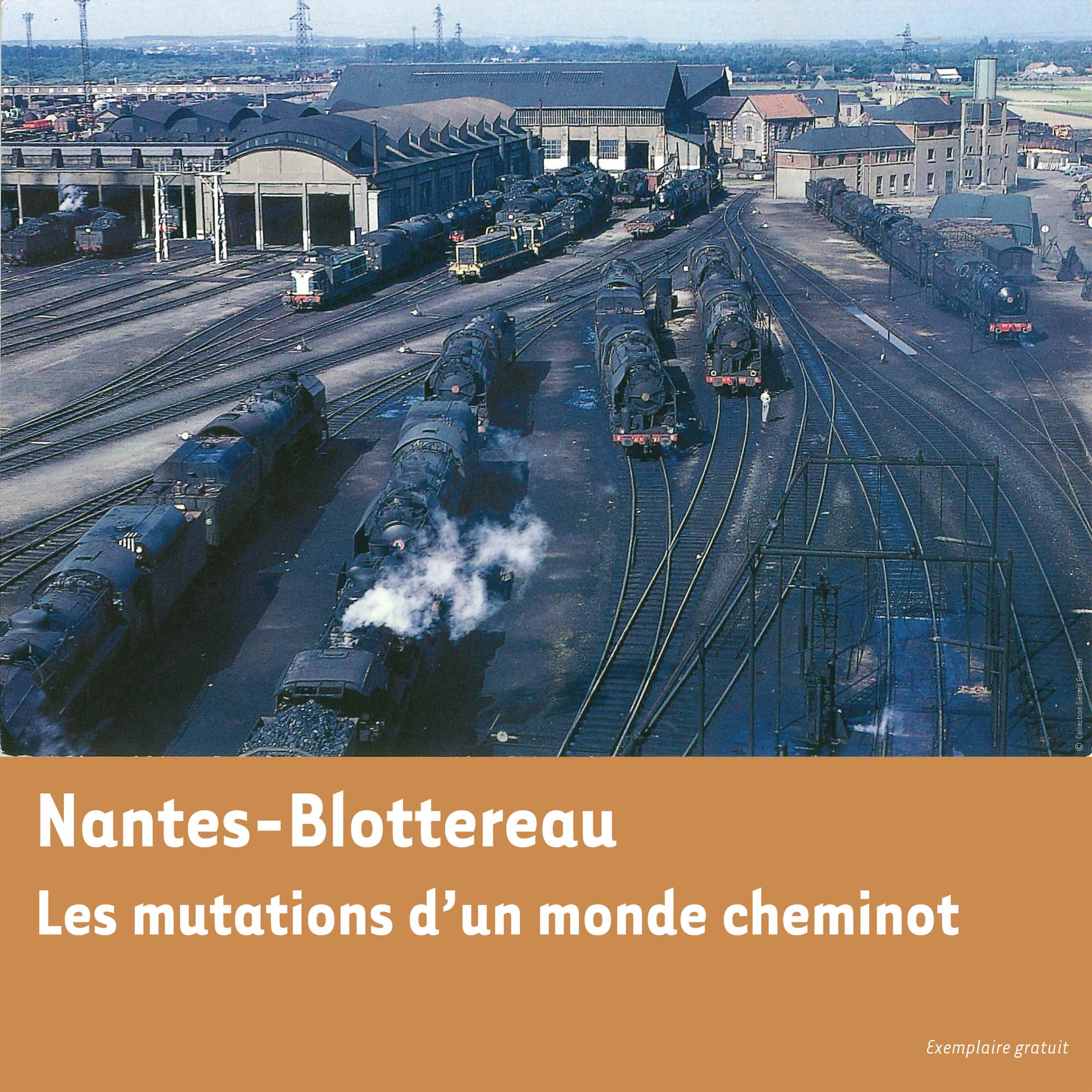 En couverture du bulletin, le dépôt vapeur de Nantes-Blottereau en 1967 (collection Gérard Gautier)