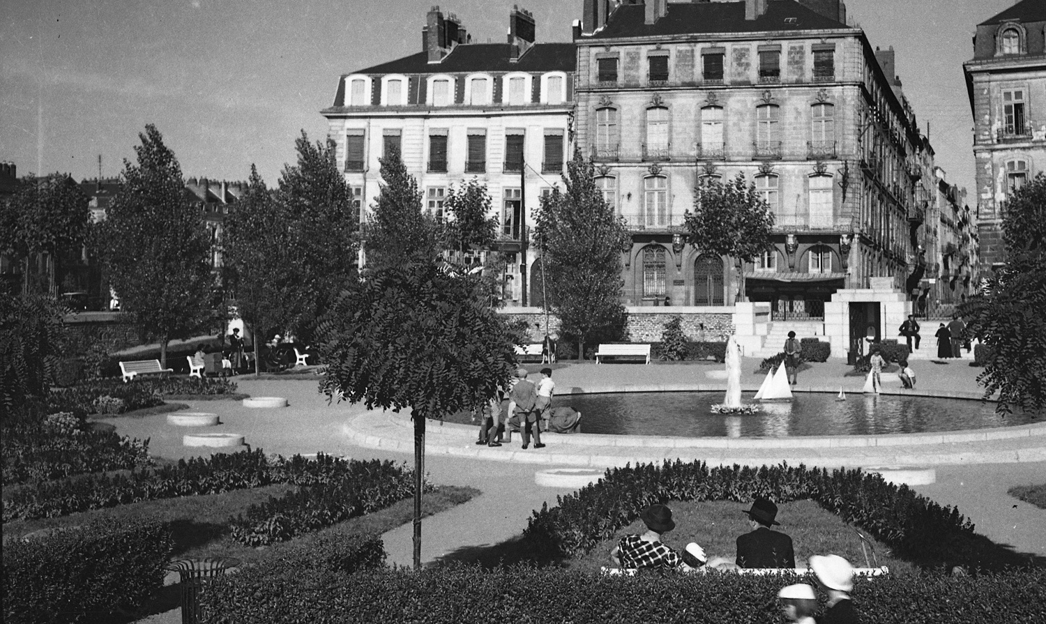 Document du mois - Au temps où le square Daviais s'appelait le jardin de la Petite-Hollande
