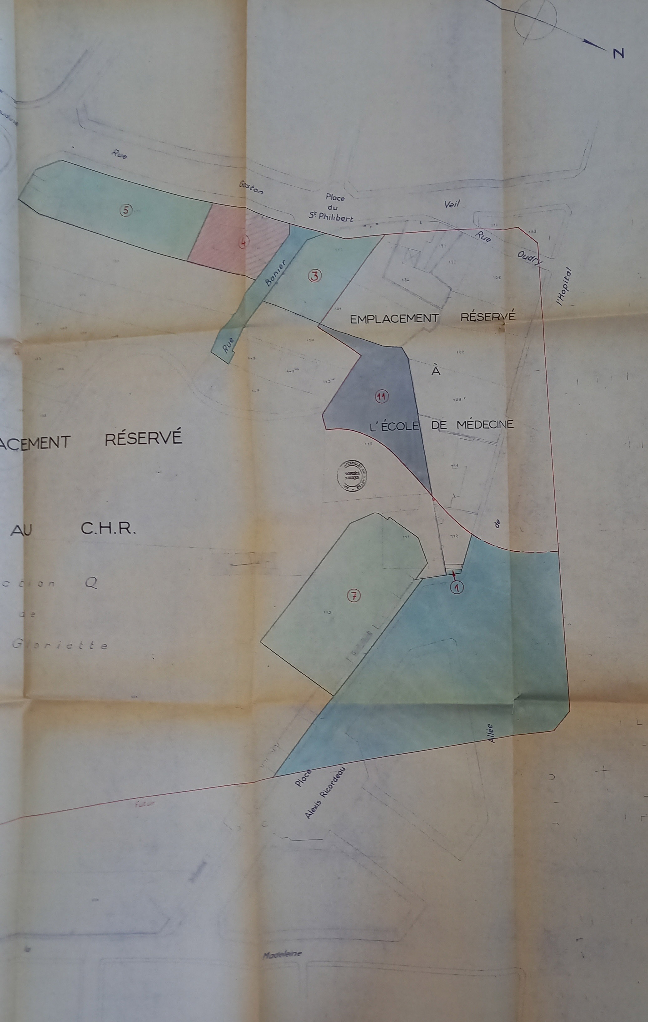 Plan parcellaire pour l'édification du CHR et de l'École de médecine et de pharmacie (1189W155)