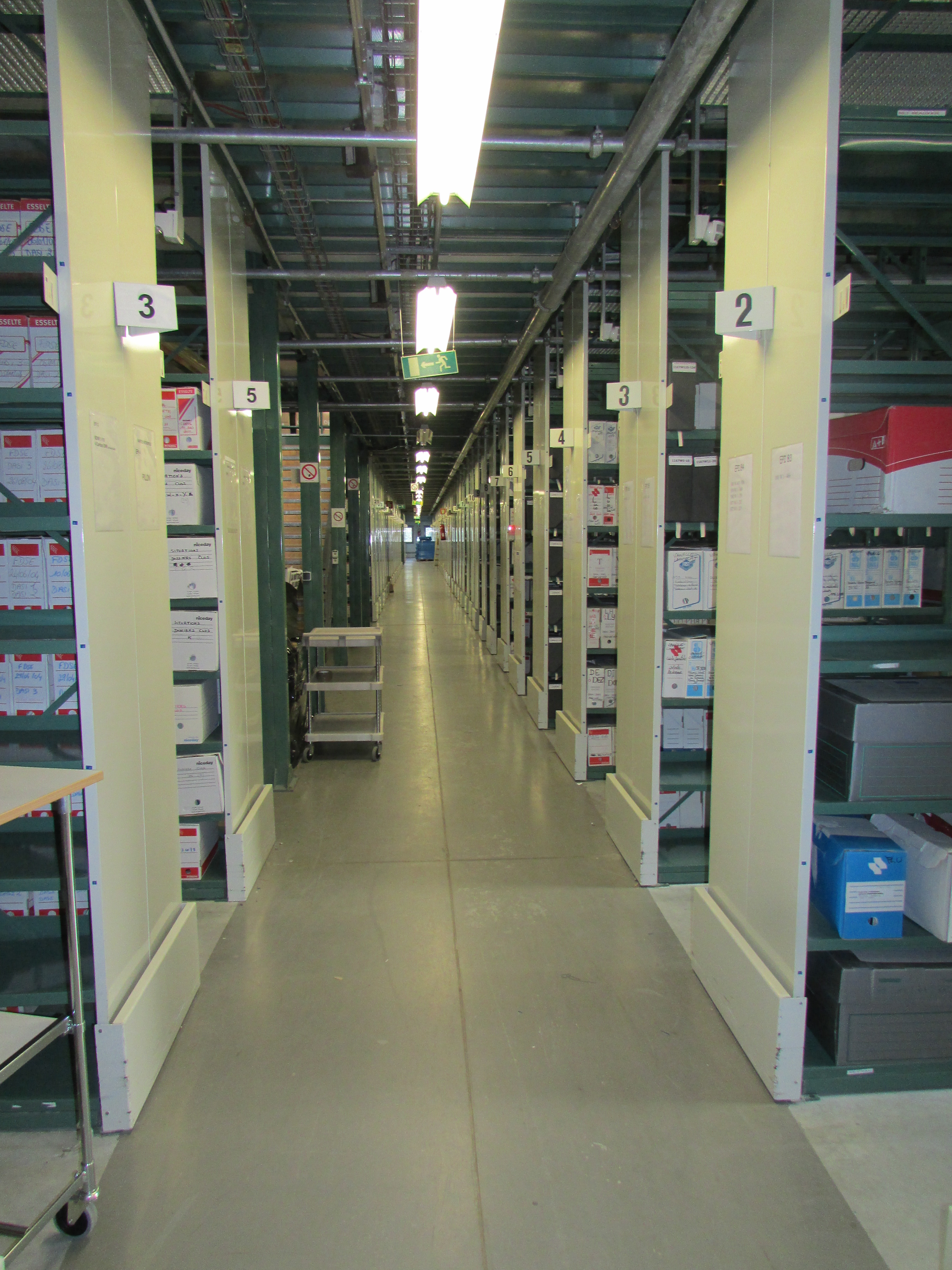 Un magasin dans le bâtiment annexe des Archives