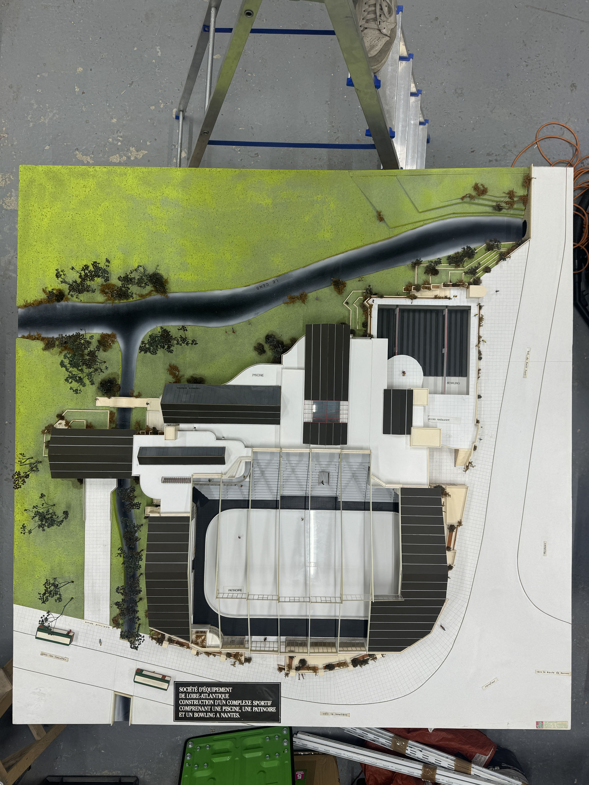 Vue générale de la maquette après sa restauration